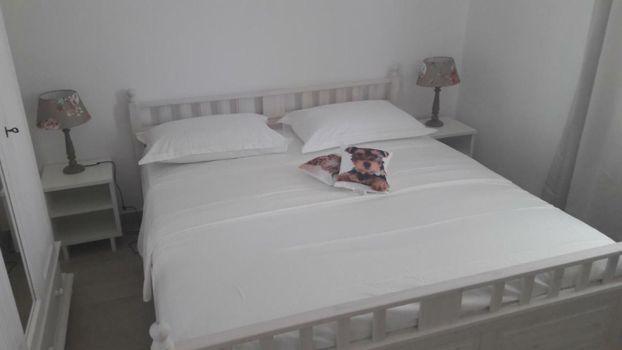 Stars Palace - Apartments And Rooms Jezera Bagian luar foto